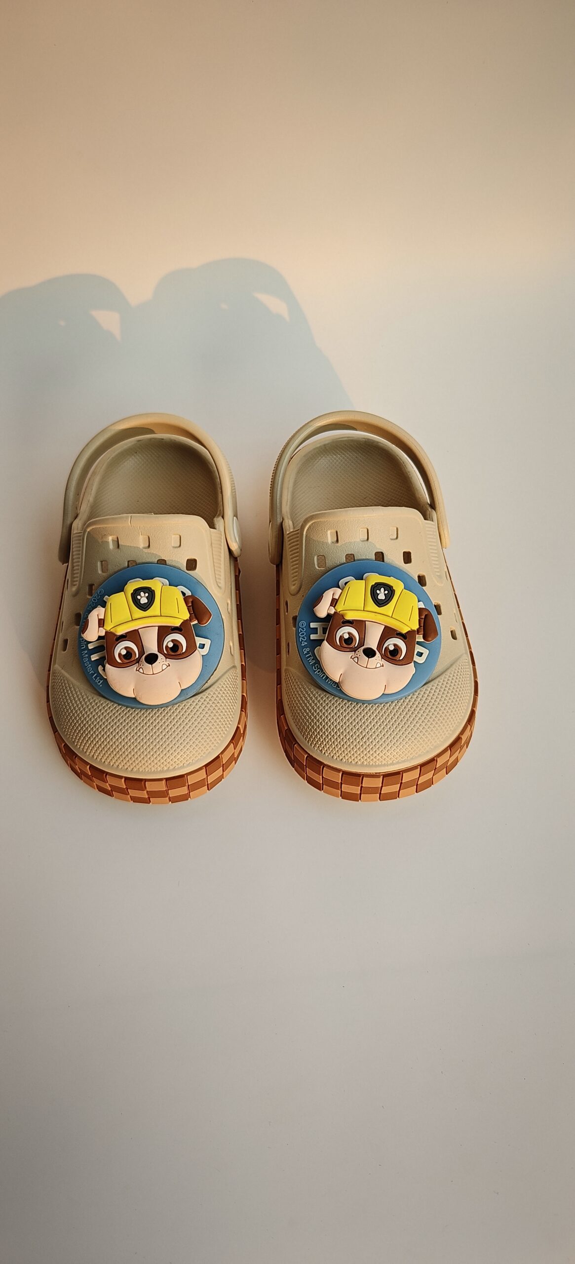 good pups (brown) good pups (brown)