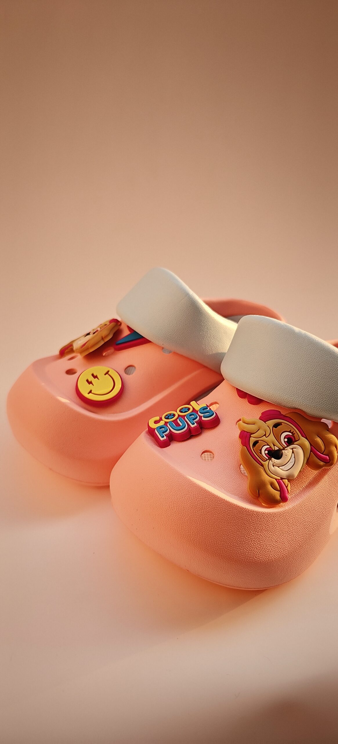 cool pups (pink) cool pups (pink)